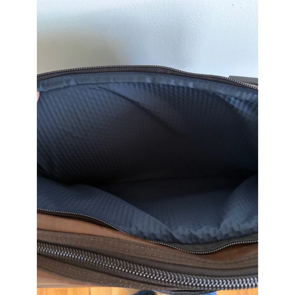 Tumi alpha bravo